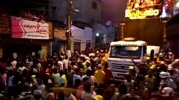 Imagem Vídeo: show de Igor Kannário momentos antes da tragédia de São F. do Conde