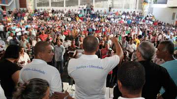 Imagem Policiais realizam assembleia da categoria