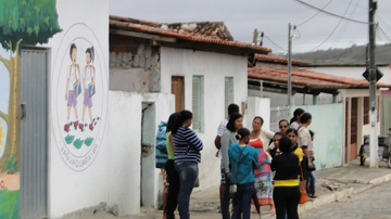 Imagem Jaguaquara: morre professora esfaqueada pelo marido dentro de escola