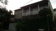 Imagem Homens invadem casa, rendem adolescentes e crianças e tomam banho antes sair