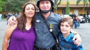 Imagem Amigo diz à polícia que filho de policiais planejava matar a família