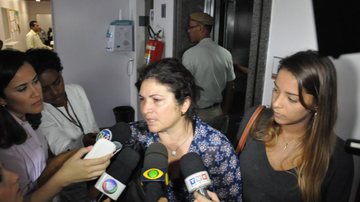 Imagem Mãe de jovens mortos em Ondina diz não desejar o mal de Kátia Vargas