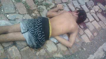 Imagem Morador de rua é espancado no Iapi