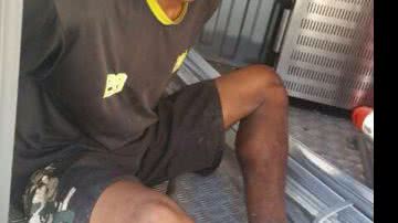 Imagem  Homem é preso dentro de prédio na Pituba