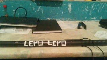 Imagem Cassetete Lepo Lepo é apreendido em Salvador