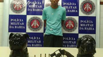 Imagem Policiais militares frustram assalto a ônibus no IAPI