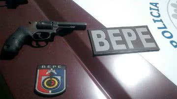 Imagem Adolescentes são apreendidos armados em Itapuã
