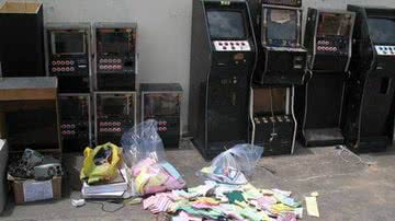 Imagem Polícia apreende 13 máquinas caça-níqueis em Alagoinhas