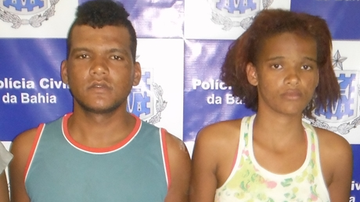 Imagem Drogas em casa: família vendia maconha e crack na residência 