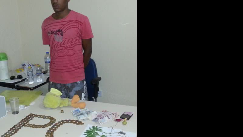 Imagem Traficante usava cabeça do boneco “Piu-Piu” para esconder maconha, em Itaetê