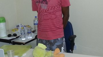 Imagem Traficante usava cabeça do boneco “Piu-Piu” para esconder maconha, em Itaetê