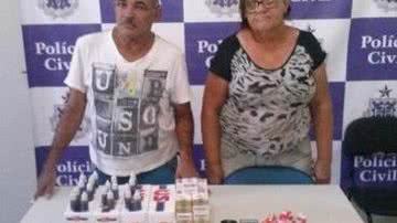 Imagem Coroas do tráfico são presos com crack no mercadinho Suvaco de Cobra