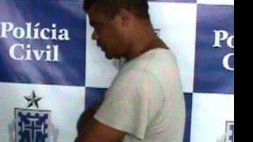 Imagem Marceneiro é preso por violentar filha de 16 anos