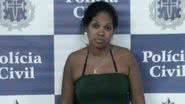 Imagem Mulher é flagrada com quatro armas de grosso calibre em Ilhéus