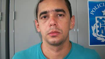 Imagem Polícia prende falso médico em Teixeira de Freitas com diploma da Bolívia 