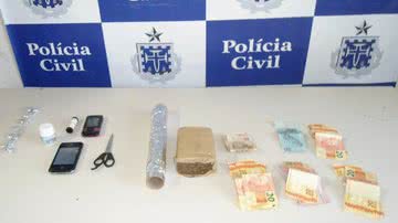 Imagem Polícia prende traficante com 371 gramas de maconha na máquina de lavar