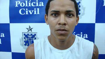 Imagem Homicida é preso com cocaína em Vila de Abrantes
