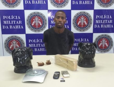 Imagem Polícia prende traficante-homicida que atuava na Avenida Peixe