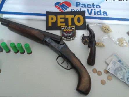Imagem Traficantes atiram em viatura da Polícia Militar na Cajazeiras VII