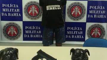 Imagem Polícia prende jovem em flagrante assaltando ônibus com pistola de ar comprimido