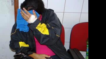 Imagem Mulher mata outra esfaqueada por ciúmes do ex-marido
