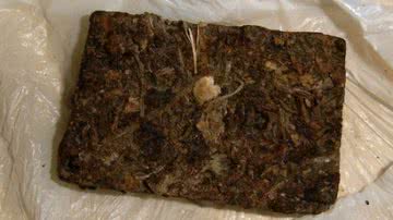 Imagem Polícia apreende adolescente de 16 anos com um quilo de maconha 