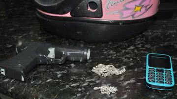 Imagem Polícia prende jovem acusado de assaltar usando arma de brinquedo em Eunápolis