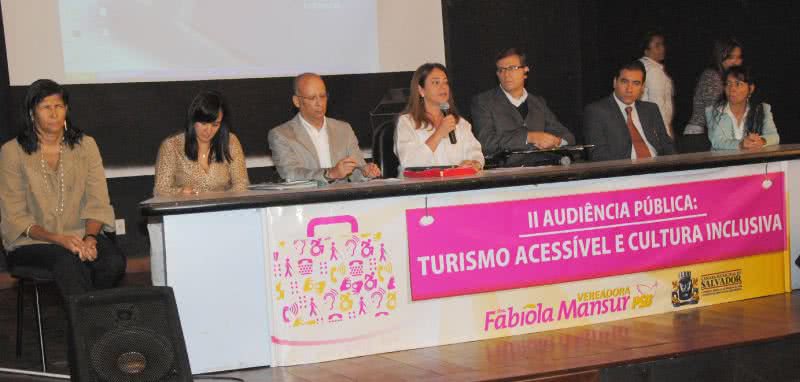 Imagem Fabíola Mansur cobra turismo acessível e cultura inclusiva