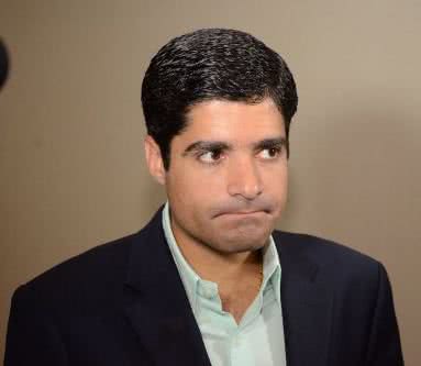 Imagem ACM Neto lamenta morte de Carlos Catela