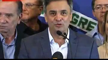 Imagem Aécio Neves parabeniza Dilma e deseja sucesso no próximo governo