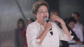 Imagem Dilma faz discurso nada empolgante, rebate oposição e alavanca Copa