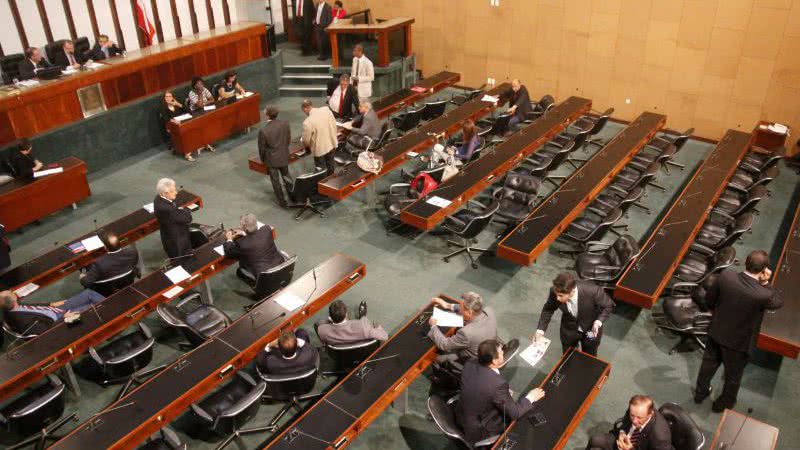 Imagem Após eleições, deputados voltam a trabalhar com votação de reestruturação da PM