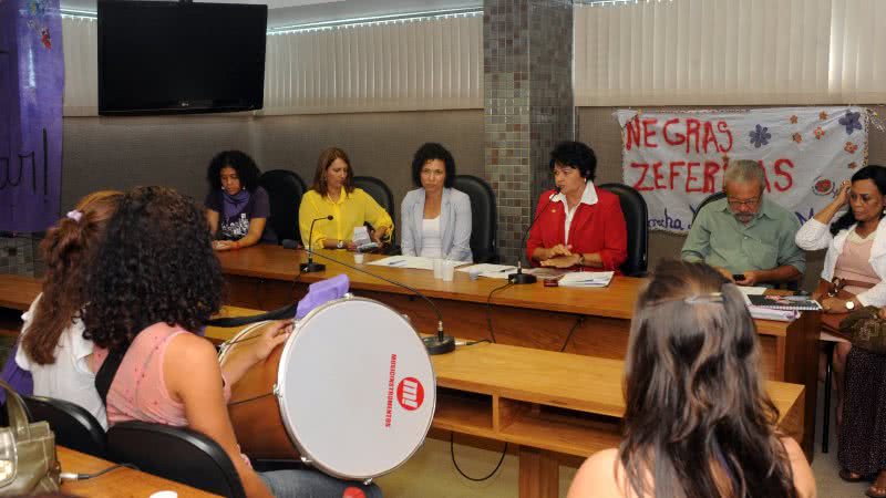 Imagem New Hit: deputada Luiza Maia promete enviar documento ao STJ 