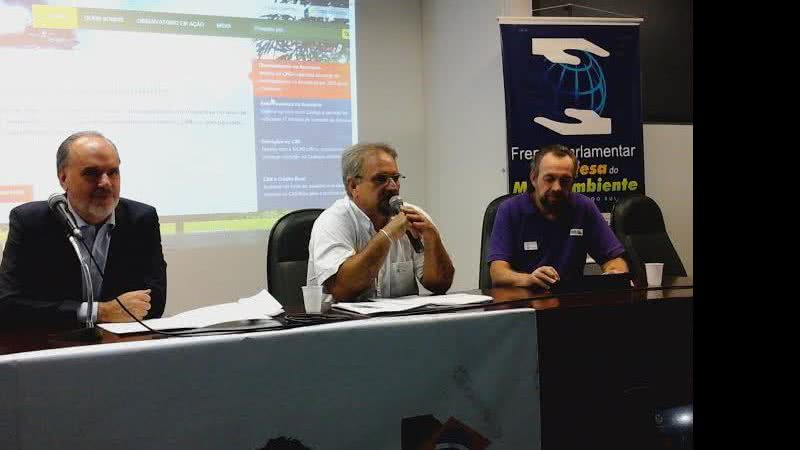 Imagem Implementação do novo Código Florestal é cobrada em fórum temático