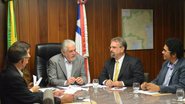Imagem Deputado pede ajuda ao governador para votar projeto na Alba