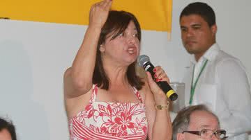 Imagem Alice Portugal retou