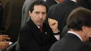 Imagem Cajado diz que problemas de saúde o impediram de votar contra Donadon