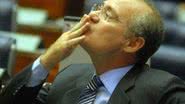 Imagem Renan terá direito a mansão, gasolina liberada e 24 cargos extras