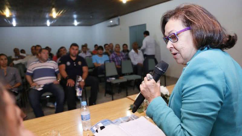 Imagem Lídice condena governo por fazer obra eleitoreira