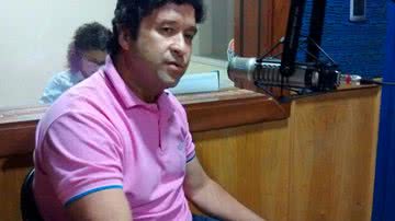 Imagem Marcos Mendes: ‘políticos tratam a população como gado’