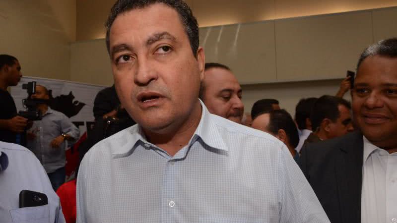 Imagem  Rui, Otto e Leão viajam para sepultamento de Eduardo Campos