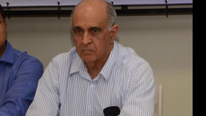 Imagem Facebook “conta tudo” sobre Paulo Souto em 2014
