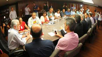 Imagem Sem solução: reunião entre Wagner e servidores continua nesta quinta 