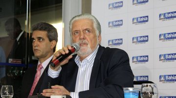 Roberto Viana