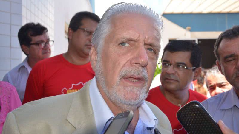 Imagem Após anúncio do vice, governador diz que ainda não conversou com Nilo