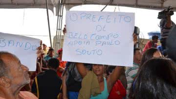 Imagem Wagner diz não governar como “o povo do DEM”, com chicote e dinheiro nas mãos 