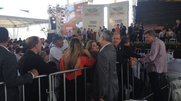 Imagem Vídeo: deputados são barrados em evento de Dilma em Feira de Santana