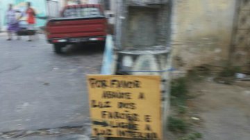 Imagem Ousadia: bandidos confeccionam placa para evitar polícia em Tancredo Neves