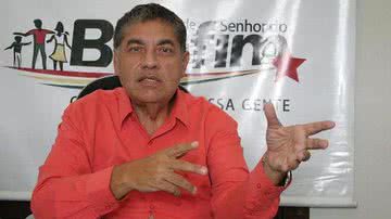 Imagem Ex-prefeito de S. do Bonfim é condenado por uso de recursos público em campanha
