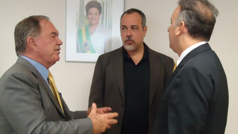 Imagem Leão, Márcio Paiva e ministro das Cidades buscam recursos para infraestrutura